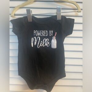 HB “Powered By Milk” Baby Bottle Onesie Size 0-3 Months Like New. Got milk?